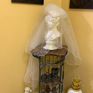 Rainbow Room White vintage styled teardrop fascinator hat with veil for Wedding